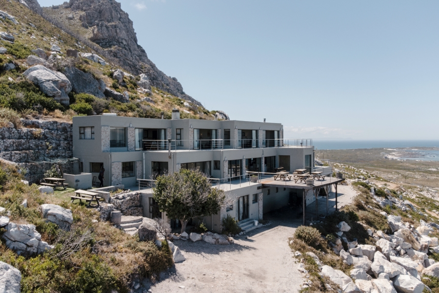 8 Bedroom Property for Sale in Pringle Bay Western Cape